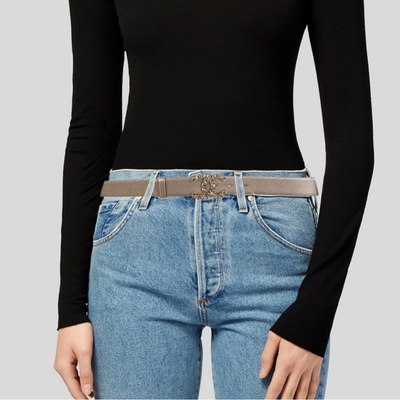 Chanel Interlocking CC Logo Belt - Picture 10 of 12